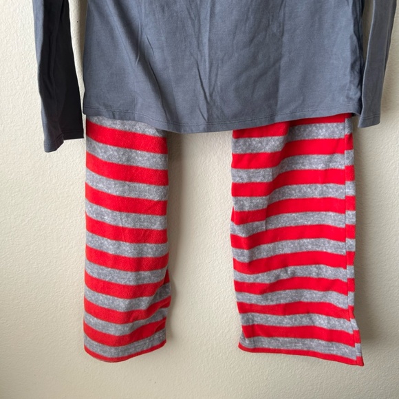 Holiday PJs Set Oh What Fun Gray Red Stripe Snowflake Fleece Long Sleeve Small - Picture 14 of 16